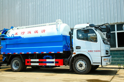 城市建设的无名英雄 吸污车与电源车的功能与应用