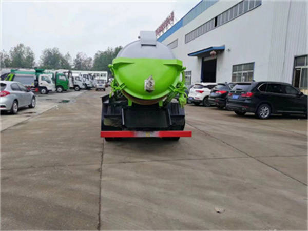 10方清洗吸污车、东风10方清洗抽污车及清洗疏通两用车现车实拍图集